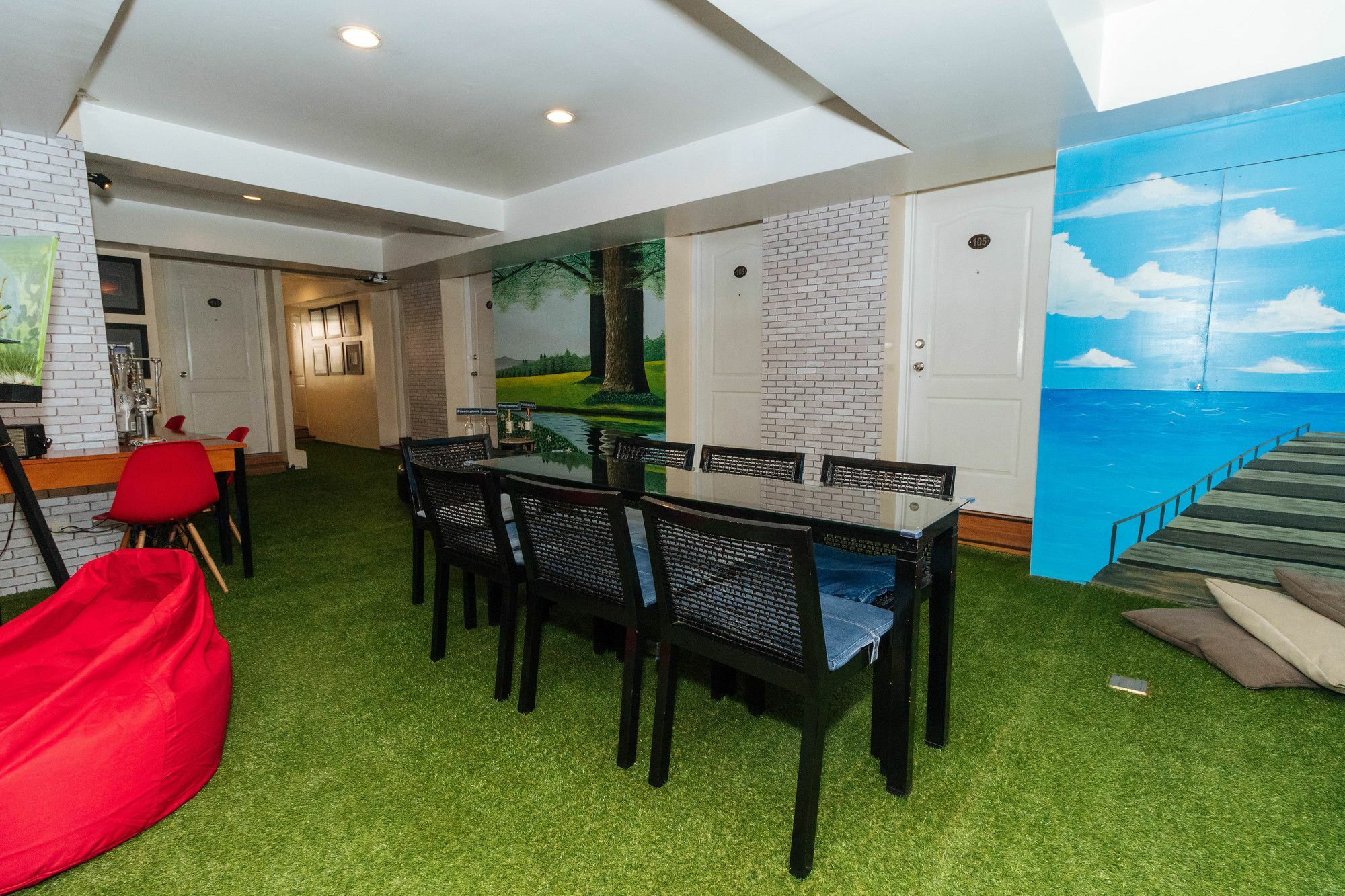 Reddoorz @ Amorsolo Makati Makati City Luaran gambar